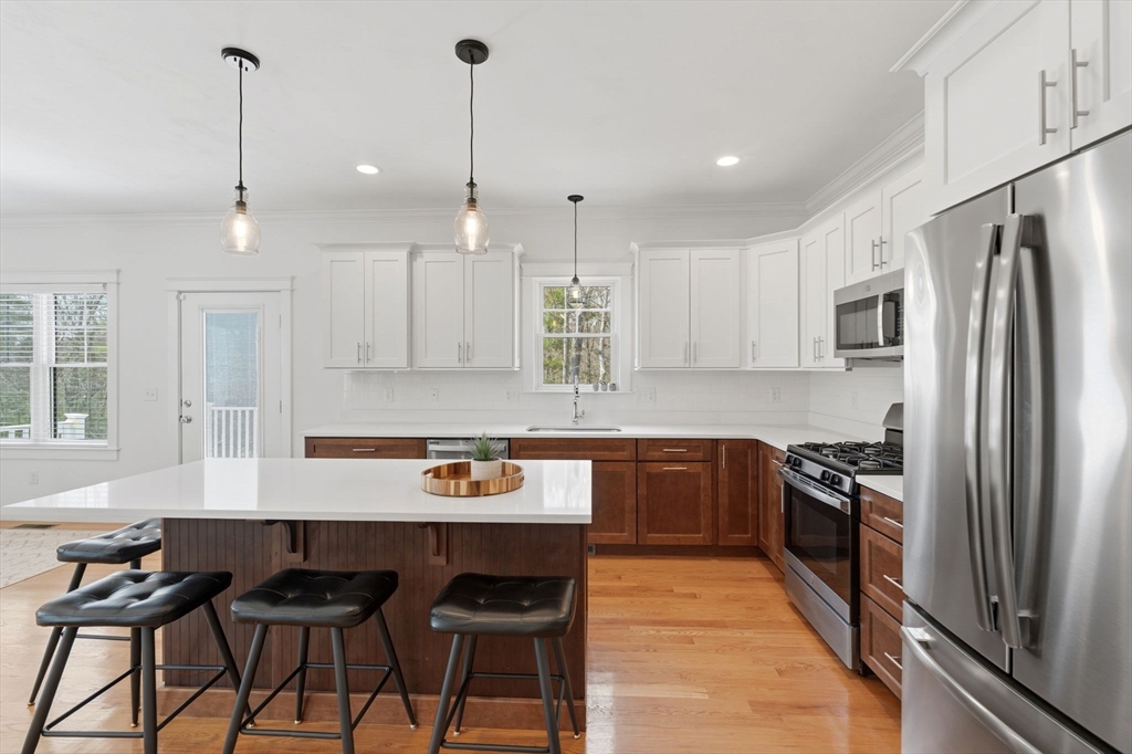 60 Compass Point Drive, Unit 29 Douglas, MA 01516 - Photo 5 of 28