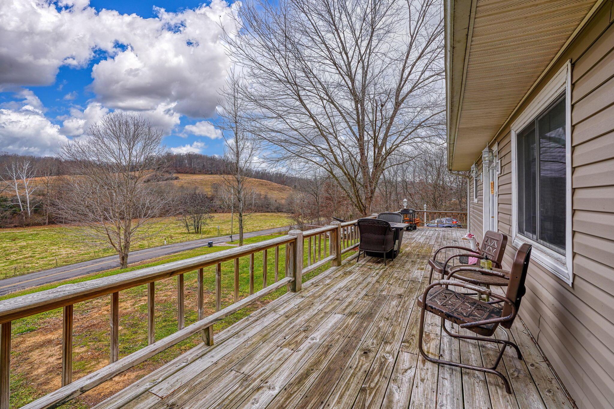 448 Jackson Furnace Road Oak Hill, OH 45656 - Photo 9 of 33 9. Deck2