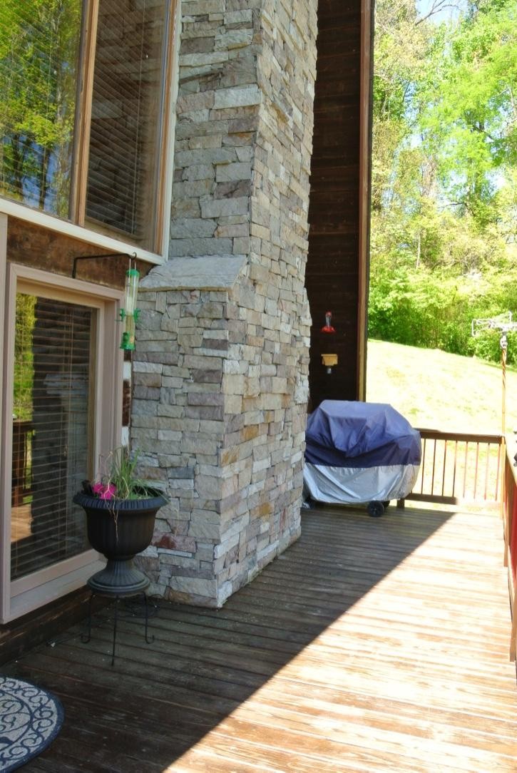 3864 Quarry Road Louisville, TN 37777 - Photo 4 of 39 Gallery Image 4