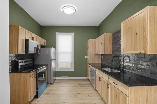 $159,900 | 3111 Lafayette Street, St. Joseph, MO 64507