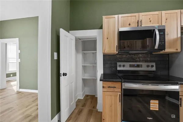 $159,900 | 3111 Lafayette Street, St. Joseph, MO 64507