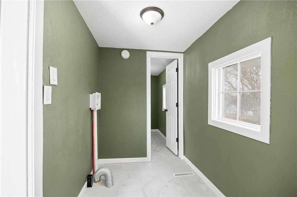 3111 Lafayette Street St. Joseph, MO 64507 - Photo 19 of 33