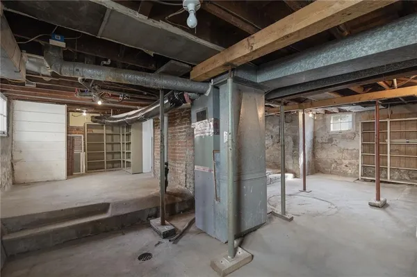 $159,900 | 3111 Lafayette Street, St. Joseph, MO 64507