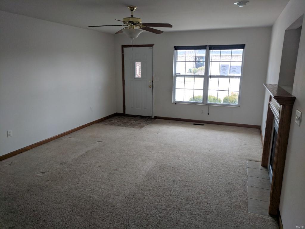 127 Shiloh Ridge Drive Belleville, IL 62221 - Photo 3 of 10