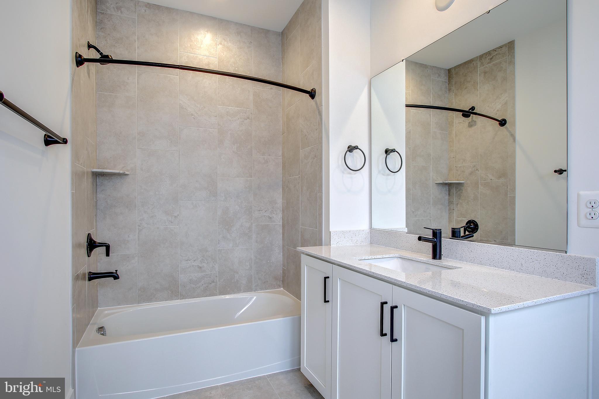 11320 Emerald Park Road Potomac, MD 20854 - Photo 25 of 43