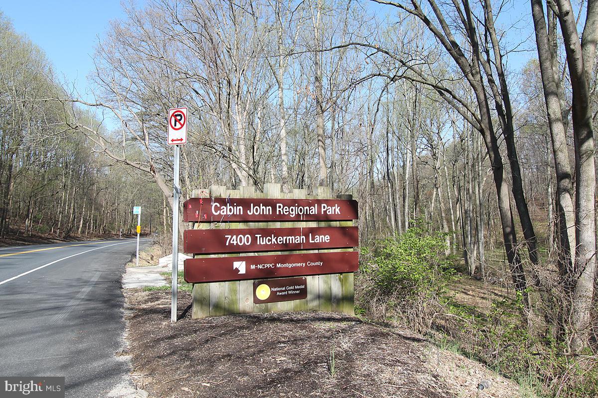 11320 Emerald Park Road Potomac, MD 20854 - Photo 38 of 43