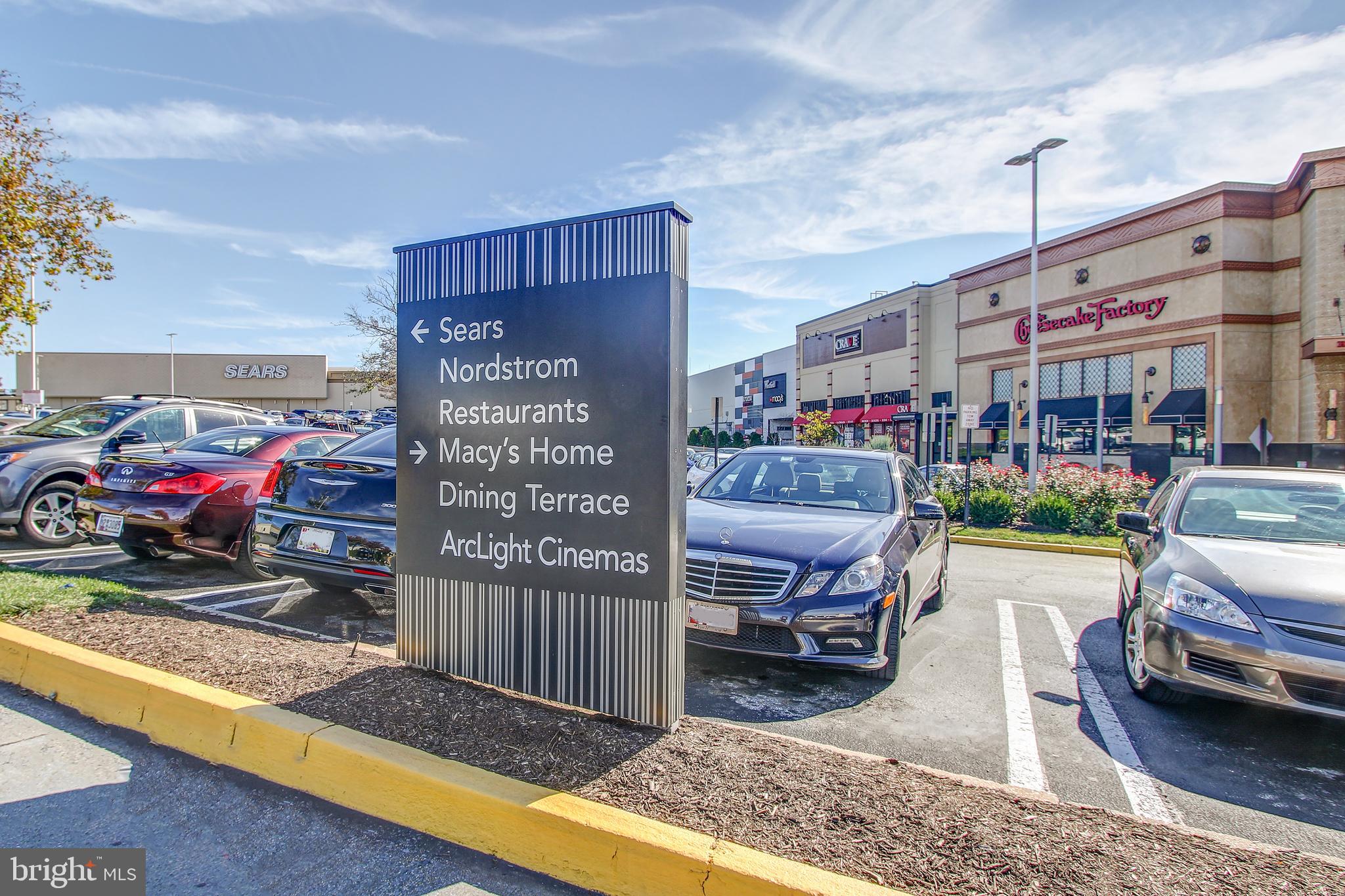 11320 Emerald Park Road Potomac, MD 20854 - Photo 40 of 43