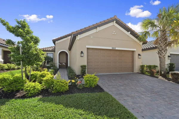 $439,000 | 9953 Southwest Arezzo Rd Port Street, Port St. Lucie, FL 34987