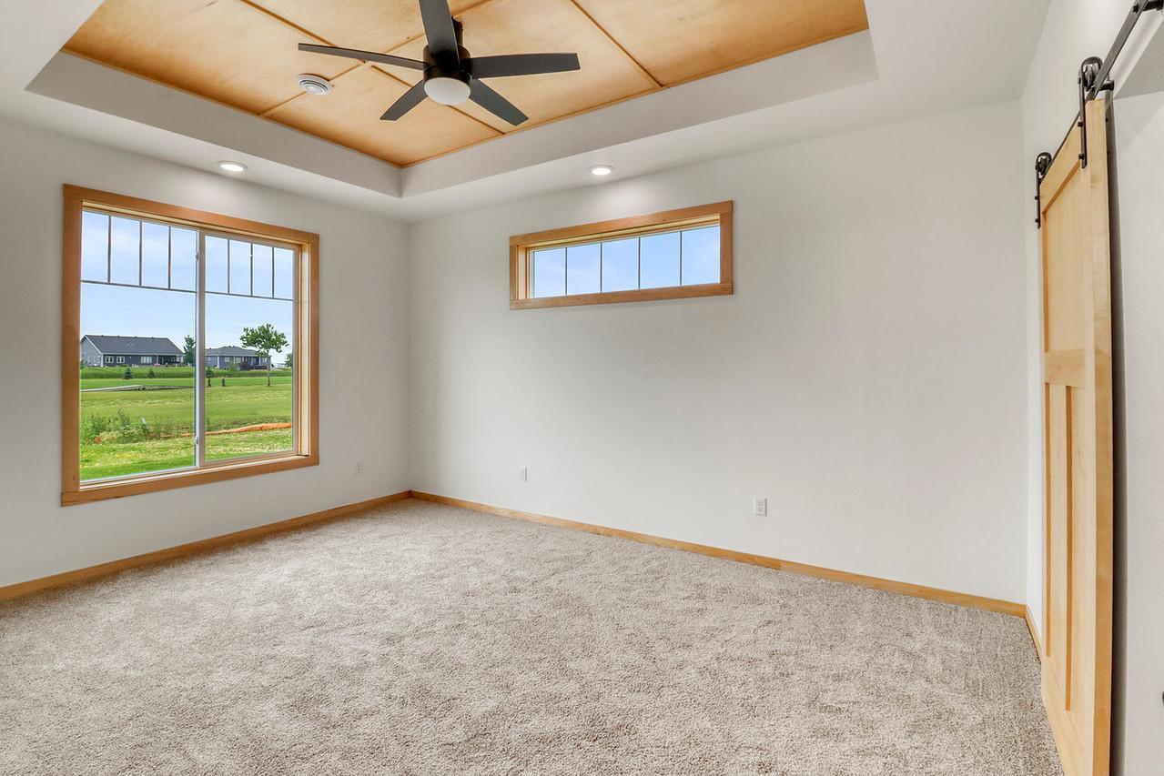 215 Emma Court Mapleton, ND 58059 - Photo 23 of 38