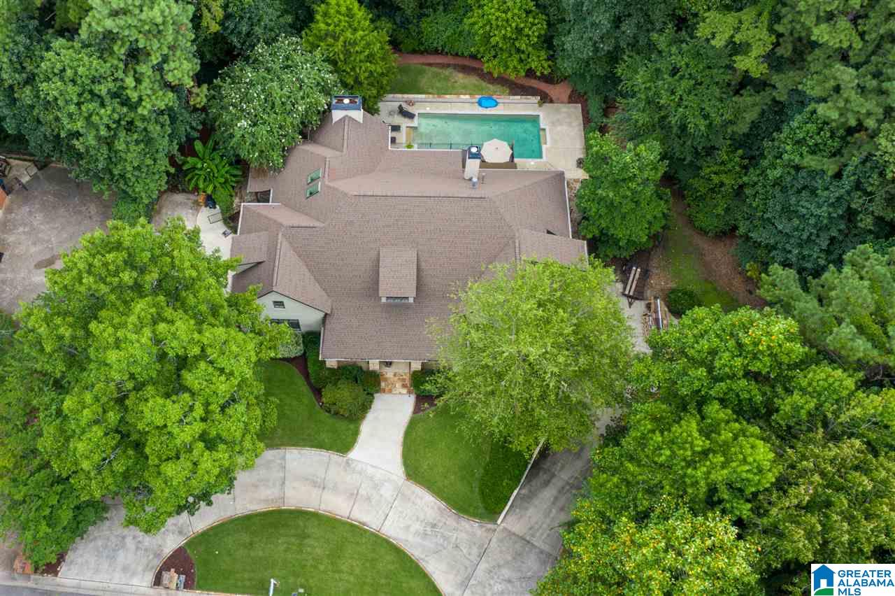 136 Oakmont Road Birmingham, AL 35244 - Photo 3 of 50