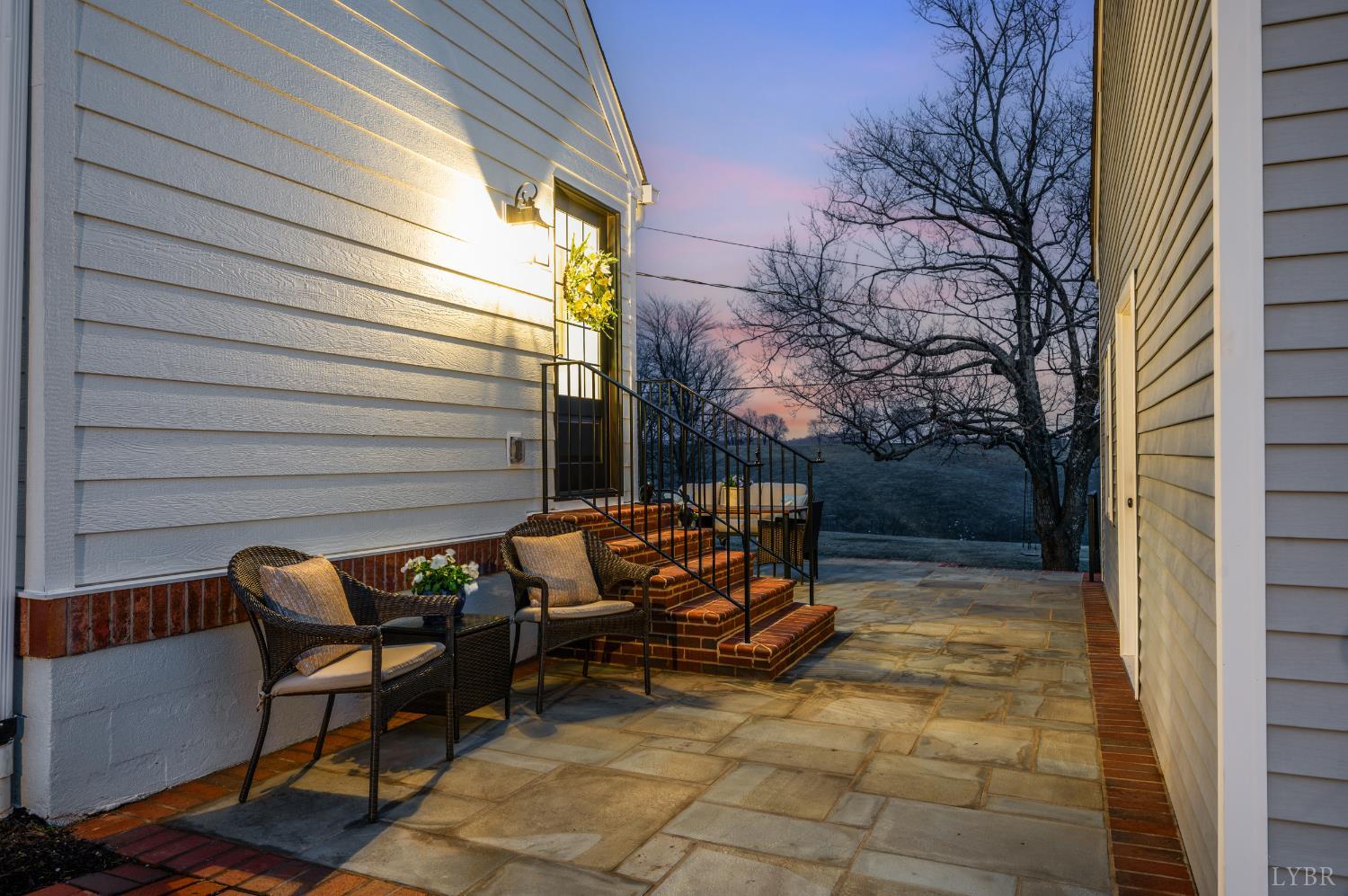 1726 Three Otters Road Bedford, VA 24523 - Photo 15 of 70