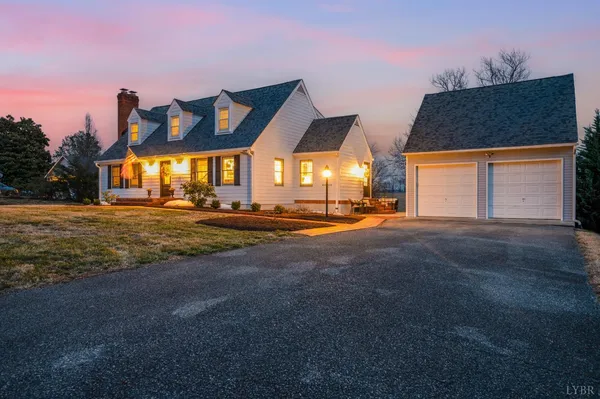 $585,000 | 1726 Three Otters Road, Bedford, VA 24523