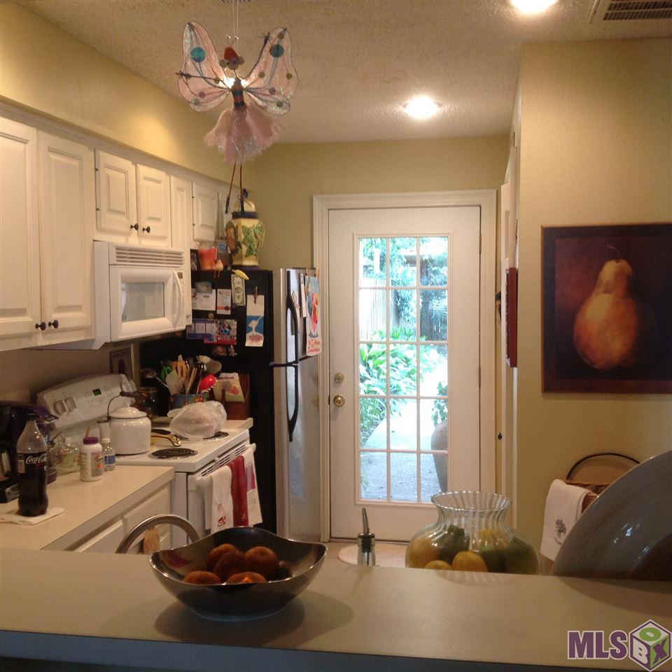 3953 Partridge Lane Baton Rouge, LA 70809 - Photo 10 of 19 kitchen