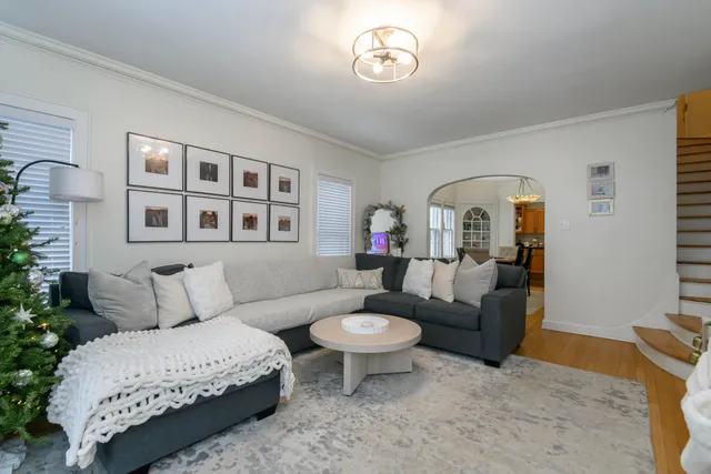 $769,900 | 4111 North Woodburn Street, Unit 4113, Shorewood, WI 53211