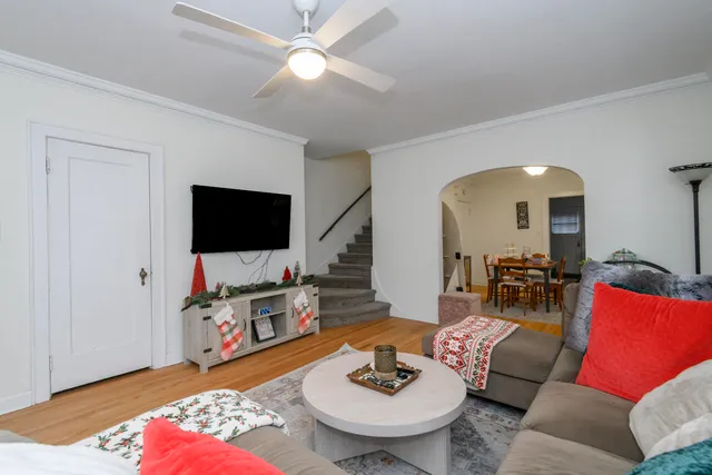 $789,900 | 4111 North Woodburn Street, Unit 4113, Shorewood, WI 53211