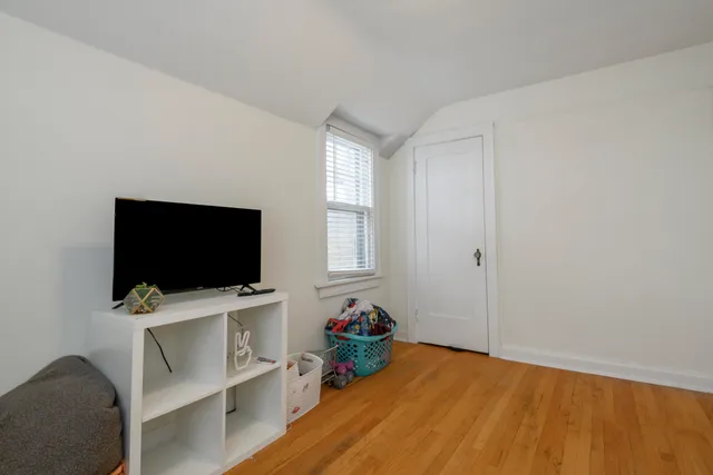 $789,900 | 4111 North Woodburn Street, Unit 4113, Shorewood, WI 53211