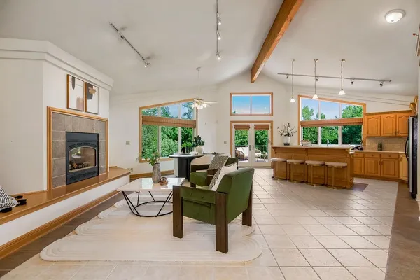 $900,000 | 19403 West 64th Terrace, Shawnee, KS 66218