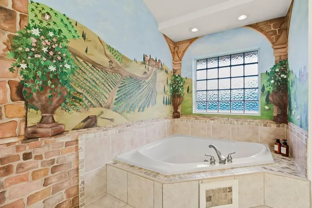 $900,000 | 19403 West 64th Terrace, Shawnee, KS 66218