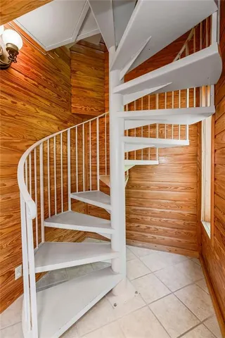 $900,000 | 19403 West 64th Terrace, Shawnee, KS 66218