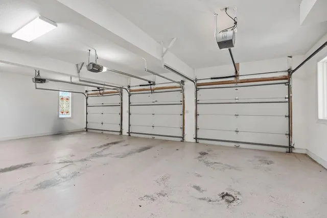 $900,000 | 19403 West 64th Terrace, Shawnee, KS 66218