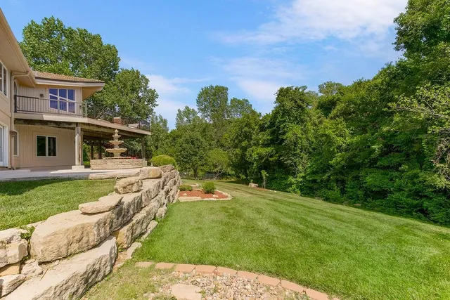 $900,000 | 19403 West 64th Terrace, Shawnee, KS 66218