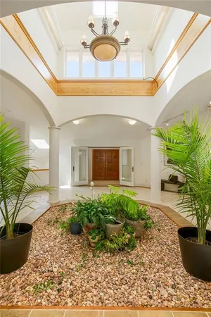 $900,000 | 19403 West 64th Terrace, Shawnee, KS 66218