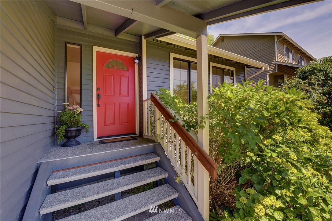 1113 232nd Place Southwest Bothell, WA 98021 - Photo 2 of 25