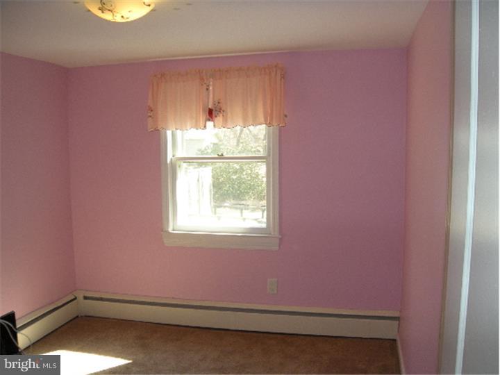 15 Iron Bridge Road Hamilton, NJ 08620 - Photo 8 of 18 Bedroom 3