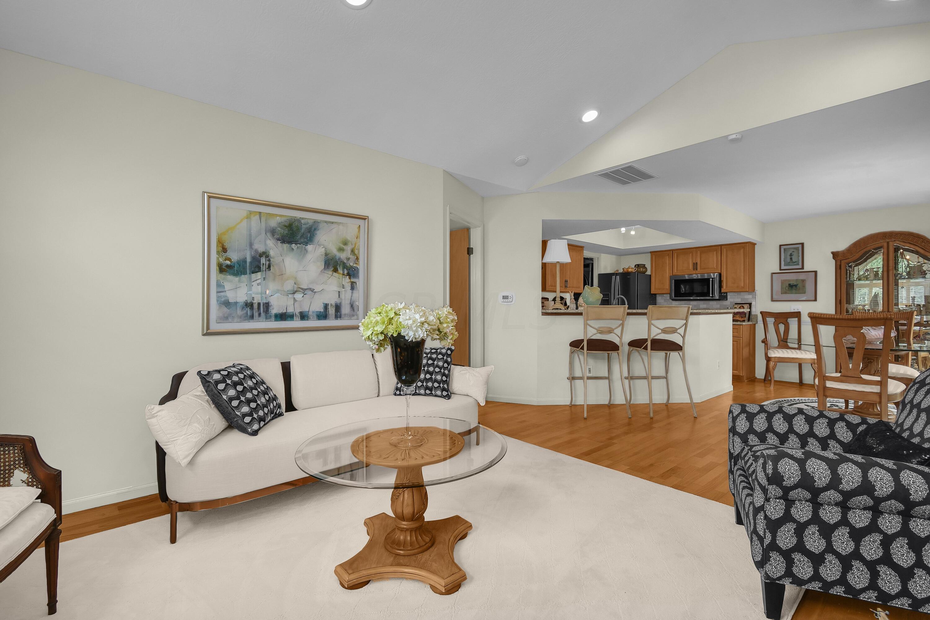 5787 Locbury Lane, Unit R5787 Dublin, OH 43016 - Photo 5 of 22 7-print-5787-locbury-ln