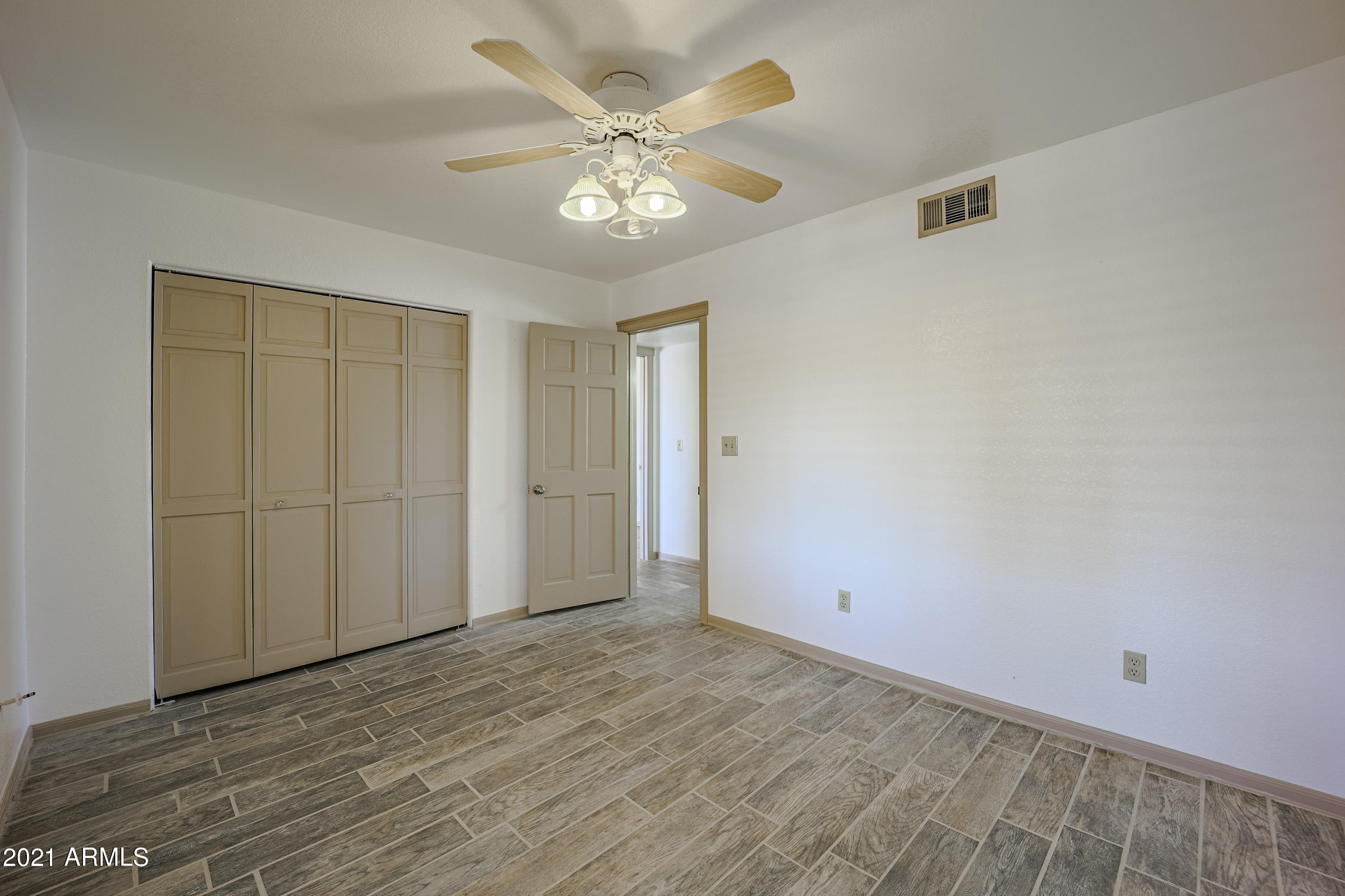 5425 North Cactus Road Apache Junction, AZ 85119 - Photo 20 of 67 B (13)