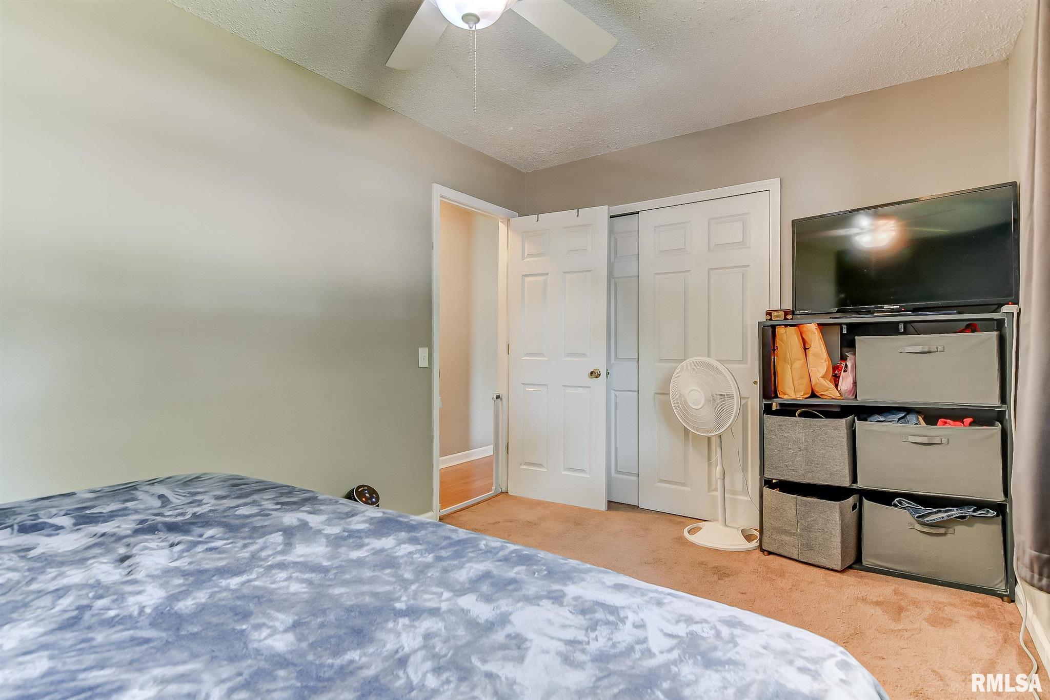 1824 Stonehenge Road Springfield, IL 62702 - Photo 15 of 26 Gallery Image 15