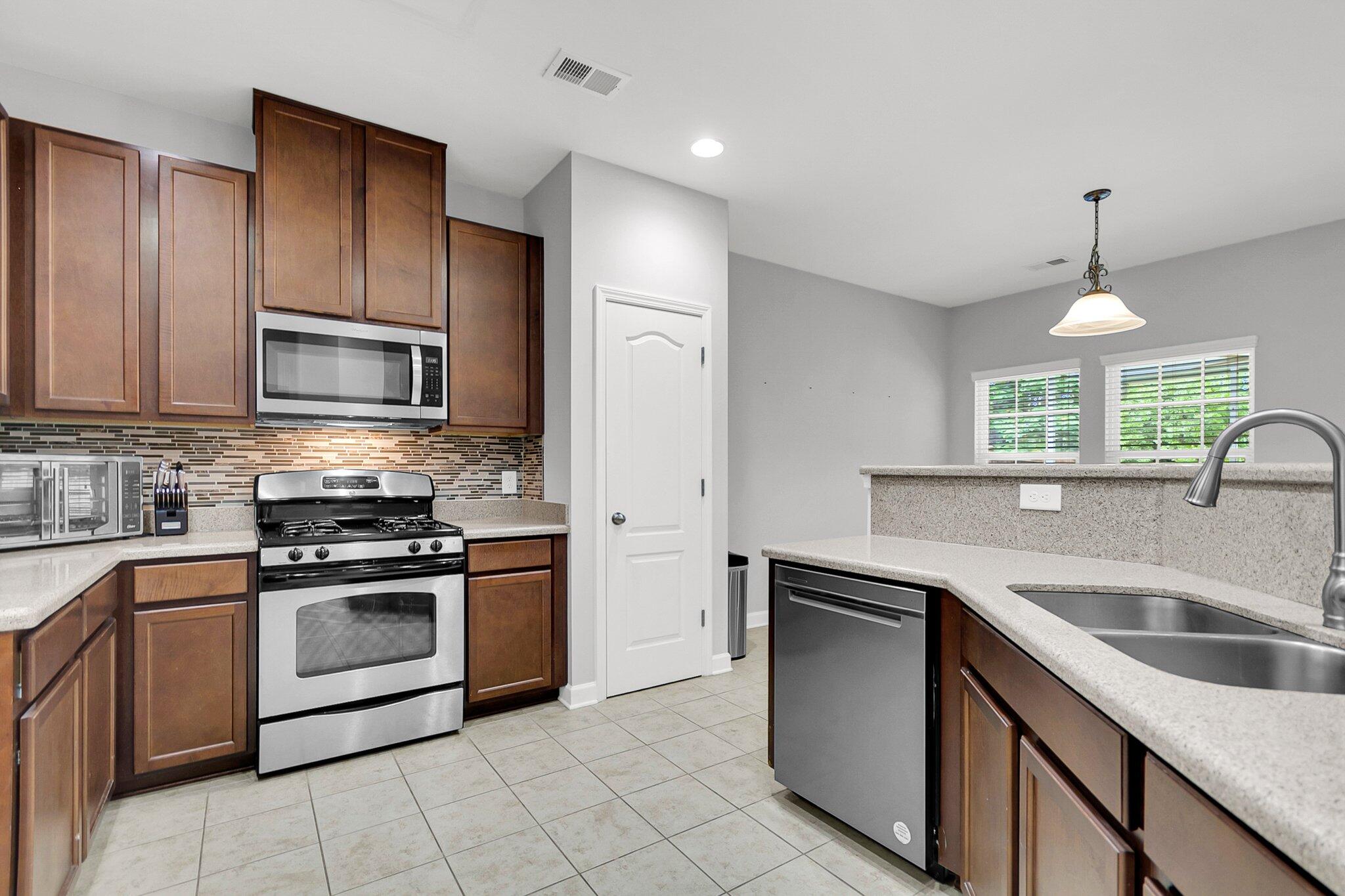 219 Overcup Loop Summerville, SC 29486 - Photo 17 of 44 CREM - 219 Overcup-22