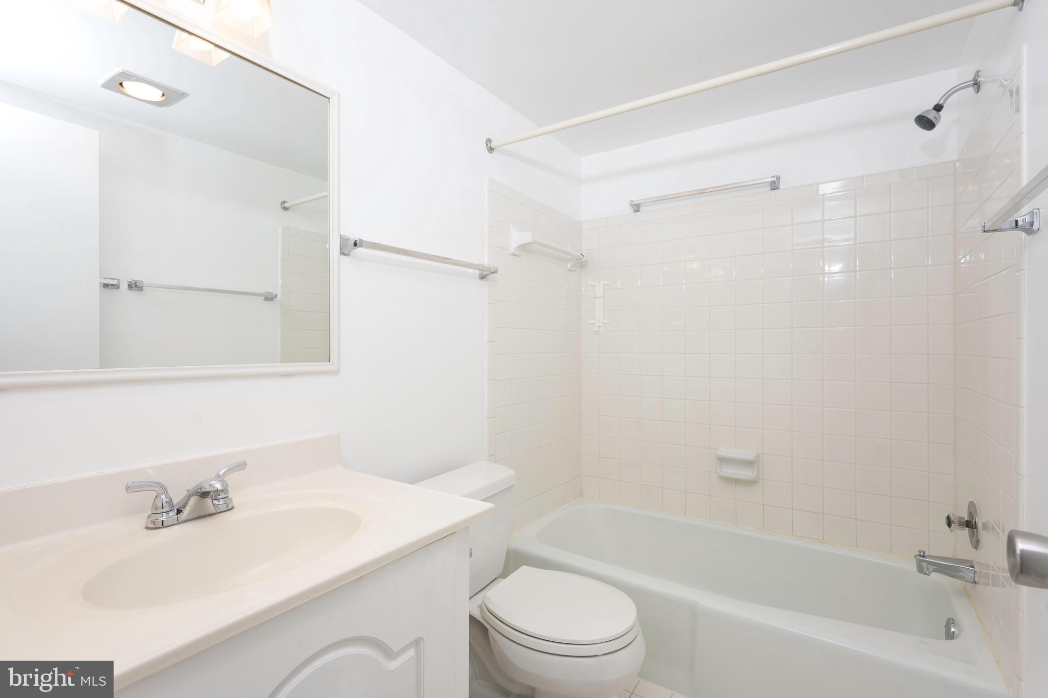 10020 Stedwick Road, Unit 303 Montgomery Village, MD 20886 - Photo 18 of 19