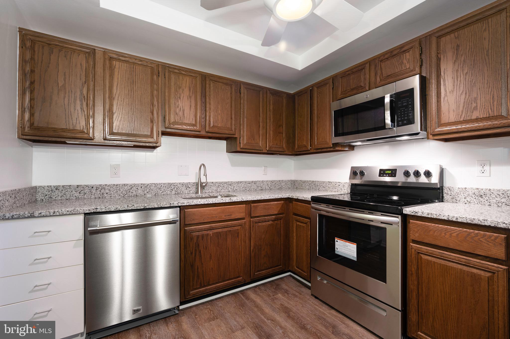 10020 Stedwick Road, Unit 303 Montgomery Village, MD 20886 - Photo 3 of 19