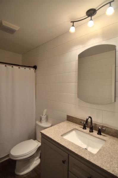 1368 Rte 481 Charleroi, PA 15022 - Photo 11 of 22