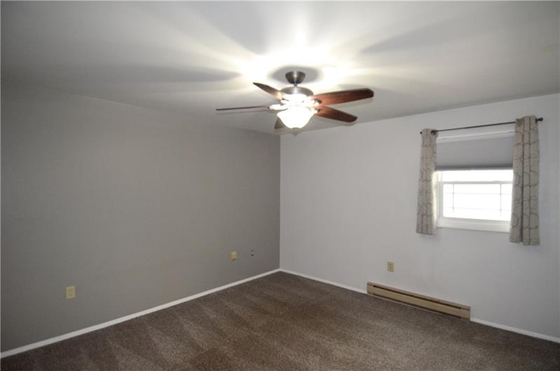 1368 Rte 481 Charleroi, PA 15022 - Photo 13 of 22