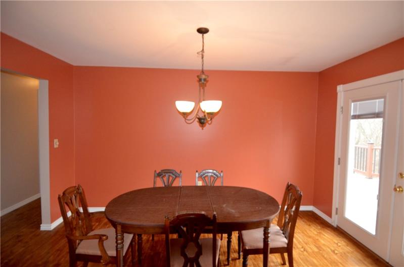 1368 Rte 481 Charleroi, PA 15022 - Photo 6 of 22