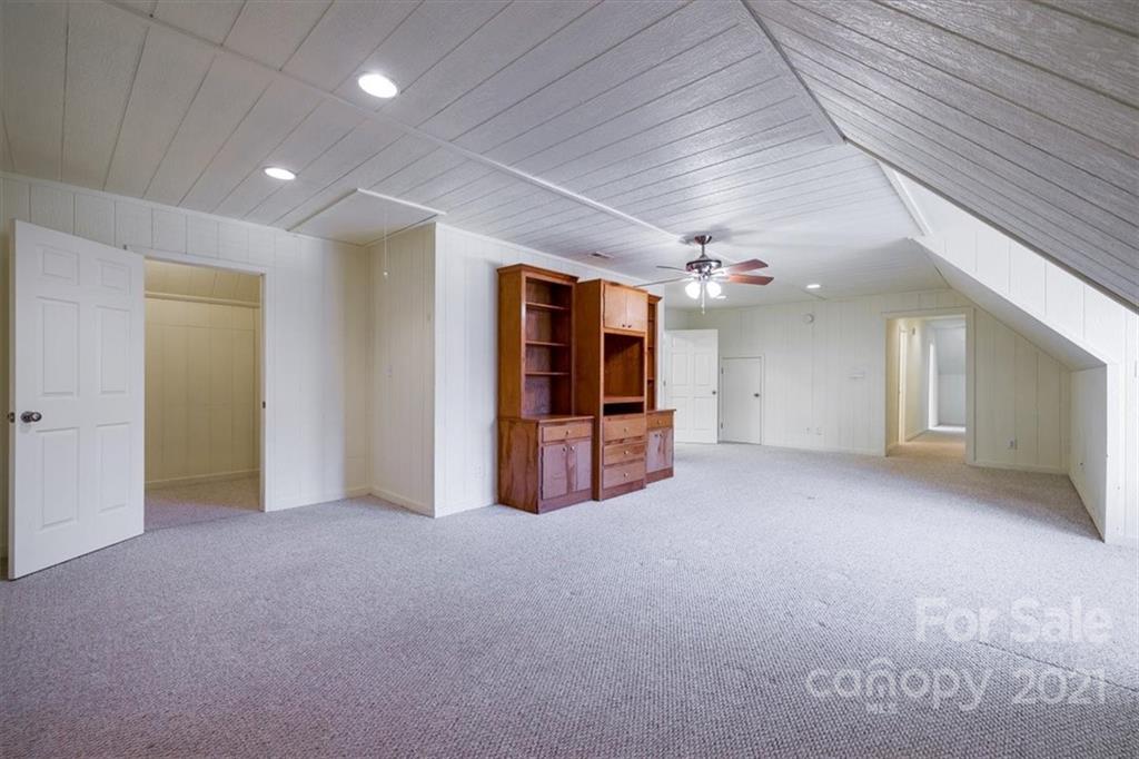 4503 Davis Road Edgemoor, SC 29712 - Photo 18 of 21 a view of an empty room