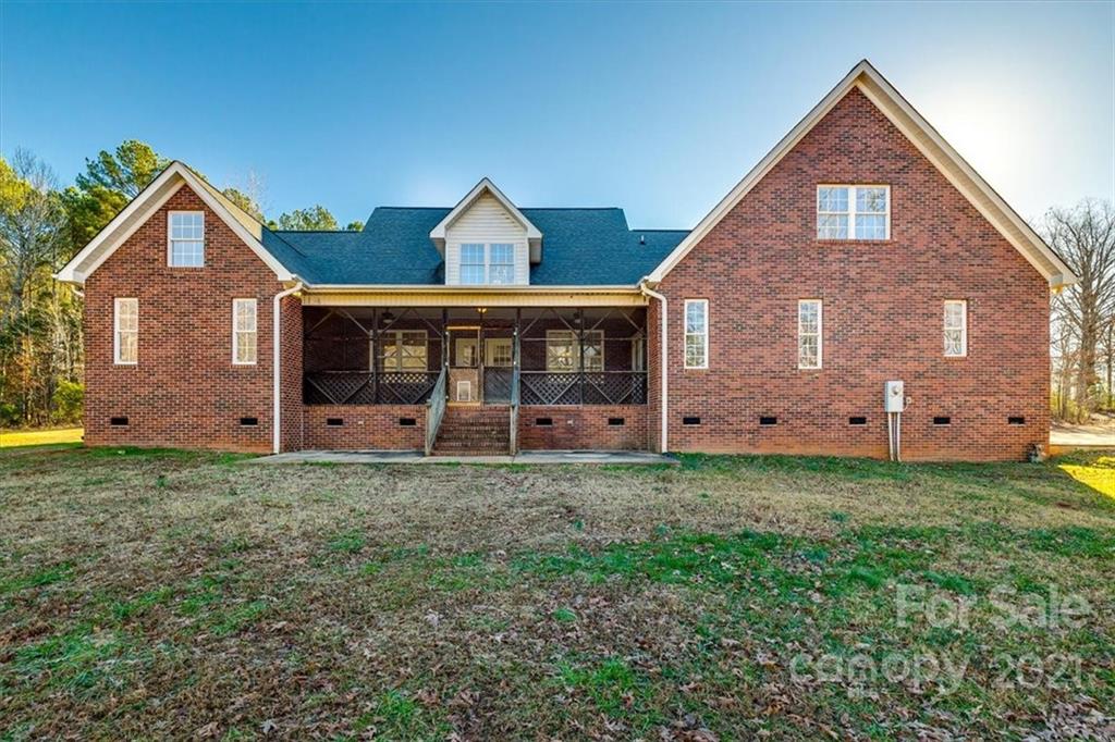 4503 Davis Road Edgemoor, SC 29712 - Photo 21 of 21 a front view of a house with a yard