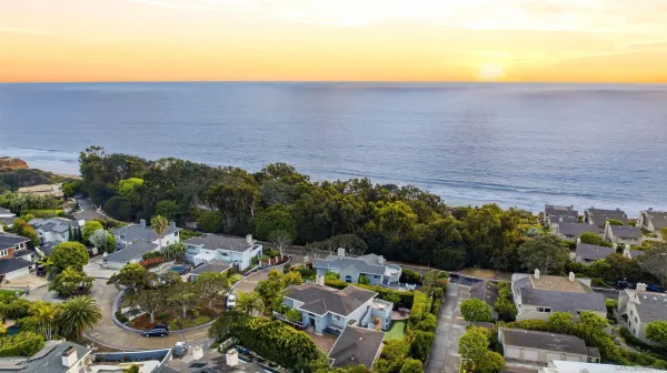 $6,350,000 | 226 Stratford Park Circle, Del Mar, CA 92014