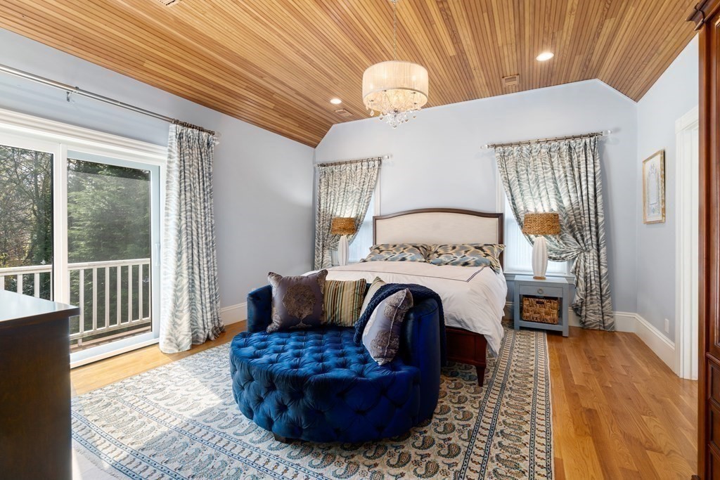 14 Exeter Street Newton, MA 02465 - Photo 15 of 32