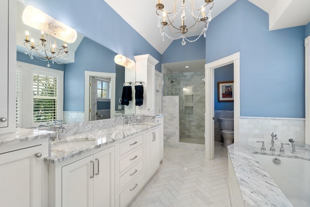 14 Exeter Street Newton, MA 02465 - Photo 16 of 32