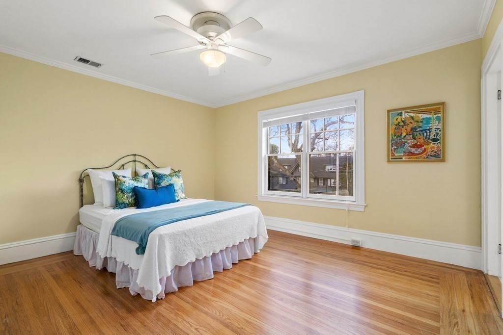 14 Exeter Street Newton, MA 02465 - Photo 19 of 32