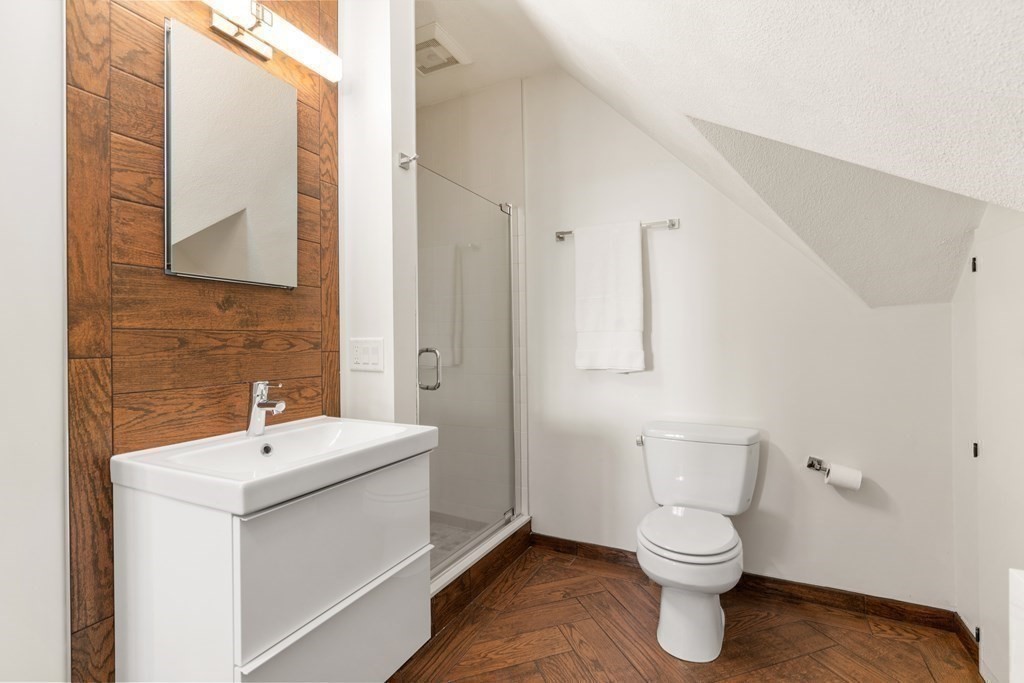 14 Exeter Street Newton, MA 02465 - Photo 27 of 32