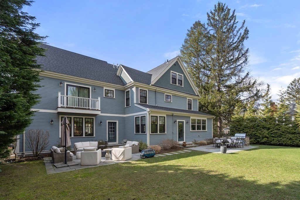 14 Exeter Street Newton, MA 02465 - Photo 28 of 32