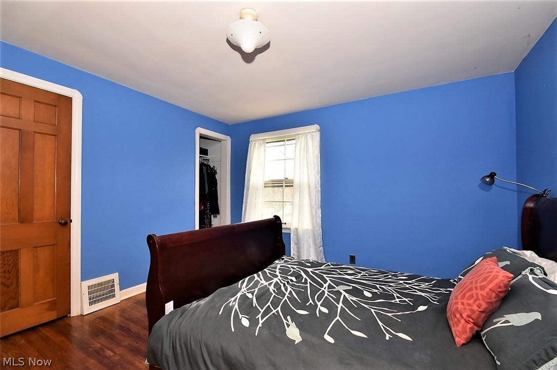 1600 Maplegrove Road Cleveland, OH 44121 - Photo 19 of 33