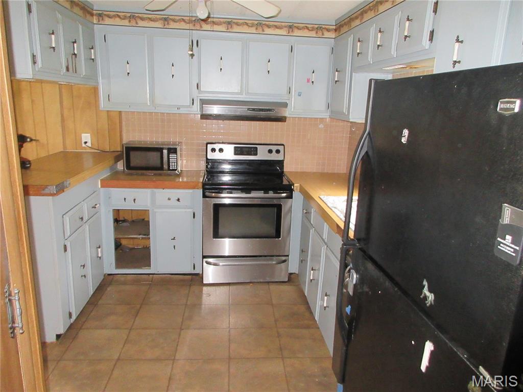 7080 Bee Branch Road Iuka, IL 62849 - Photo 8 of 40