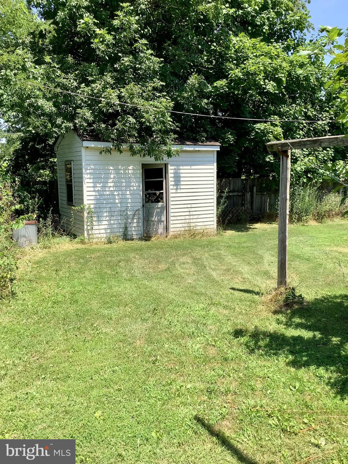 2410 Granite Station Road Gettysburg, PA 17325 - Photo 11 of 59 Shed
