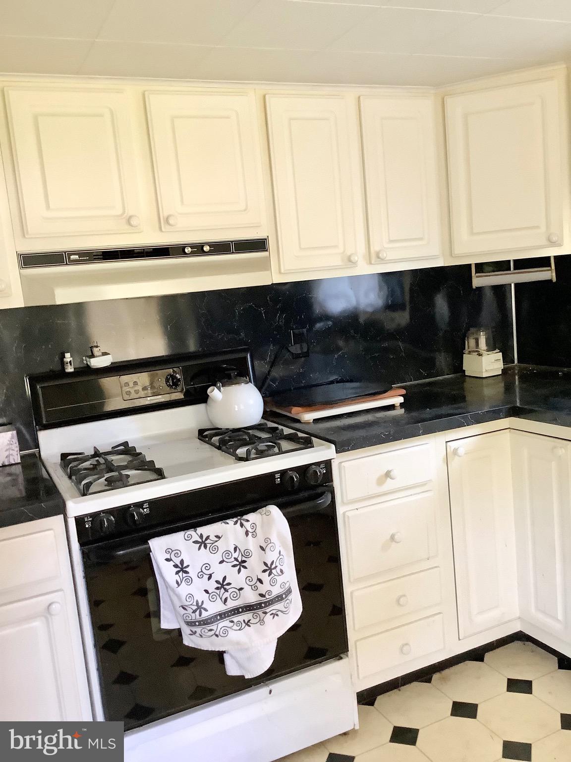 2410 Granite Station Road Gettysburg, PA 17325 - Photo 16 of 59 House 1 kitchen