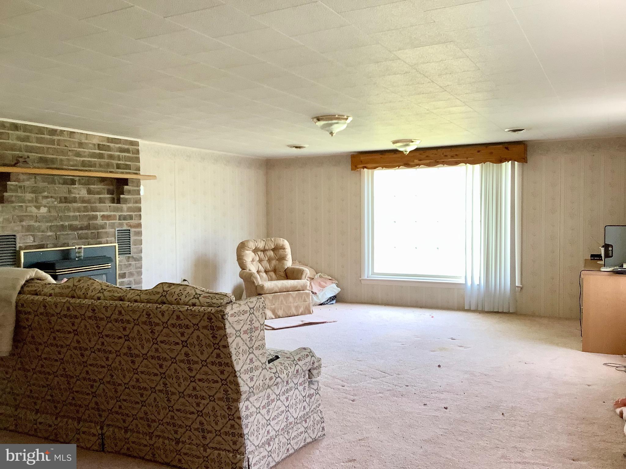 2410 Granite Station Road Gettysburg, PA 17325 - Photo 20 of 59 House 1 family room